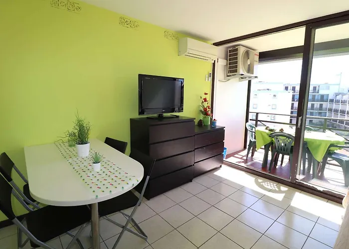 Climatise, Piscine Et Parking A 650m De La - Fr-1-307-88 *
